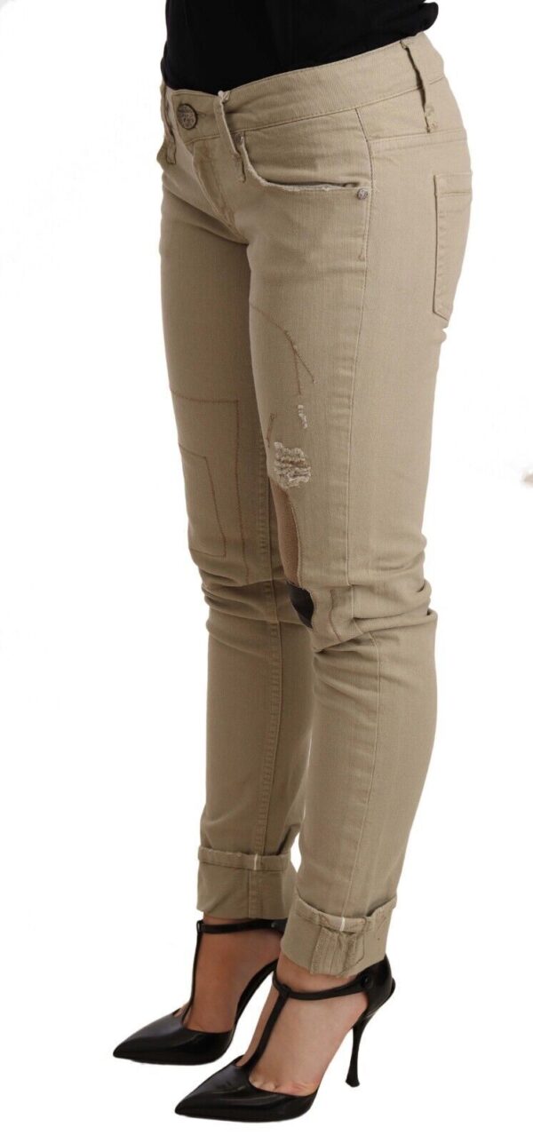 ⁦Acht Beige Cotton Slim Fit Chic Jeans⁩ – תמונה ⁦2⁩