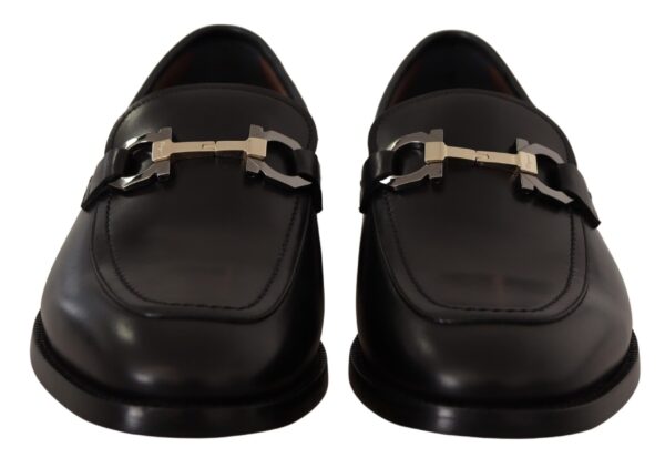⁦Salvatore Ferragamo Suave Black Leather Gancio Bit Loafers⁩ – תמונה ⁦3⁩