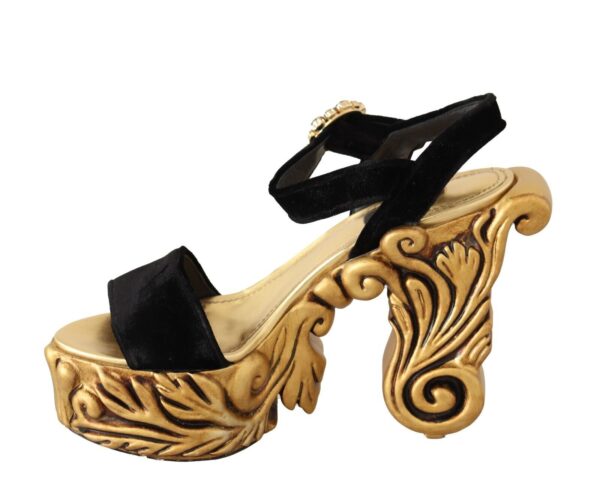 ⁦Dolce & Gabbana Baroque Velvet Heels in Black and Gold⁩ – תמונה ⁦2⁩