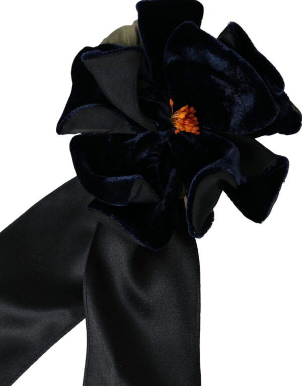 ⁦Dolce & Gabbana Black Silk Gold Brass Floral Hair Pin Brooch⁩ – תמונה ⁦3⁩
