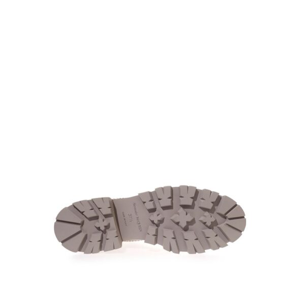 ⁦Alexander McQueen Chic Gray Leather Boots for Elegant Steps⁩ – תמונה ⁦5⁩