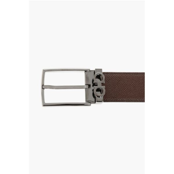 ⁦Salvatore Ferragamo Grain de Poudre Leather Belt with Reversible Design 35mm⁩ – תמונה ⁦2⁩